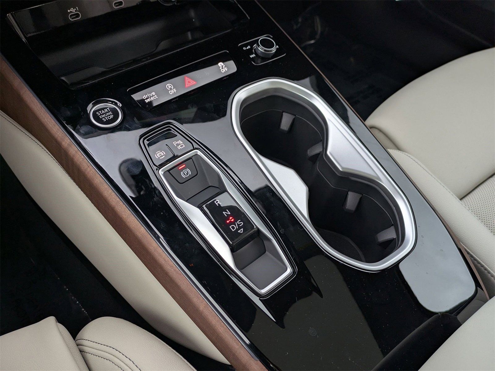 New 2026 Audi A6 Prestige image 7