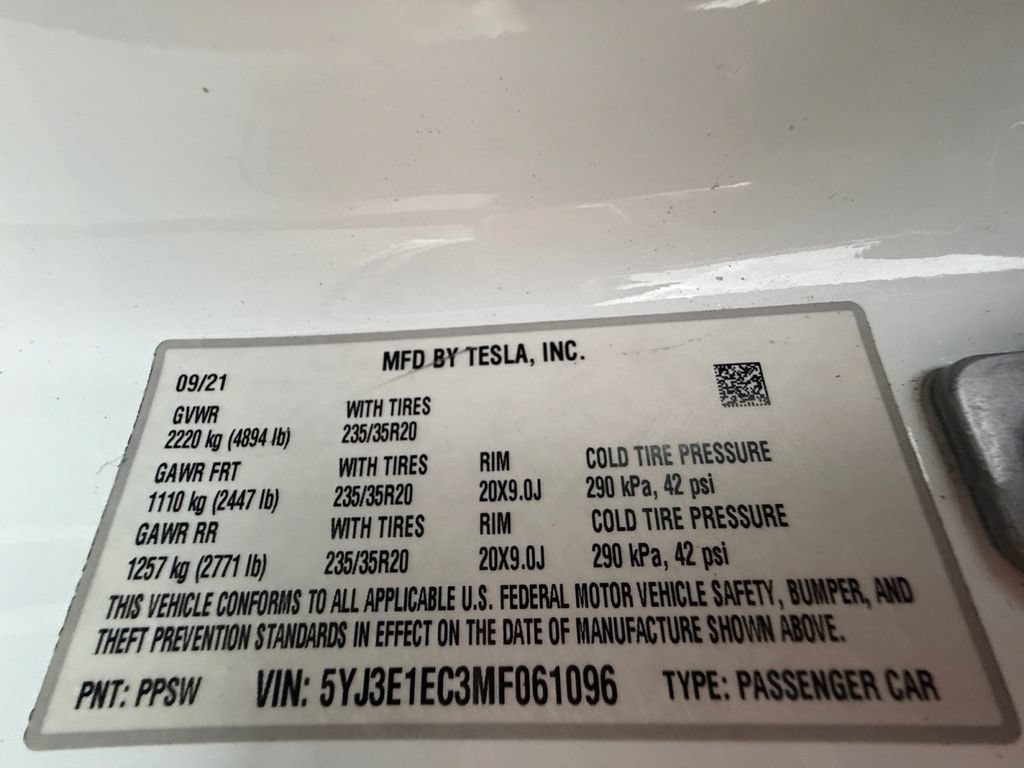 Used 2021 Tesla Model 3 Performance AWD/4WD image 36