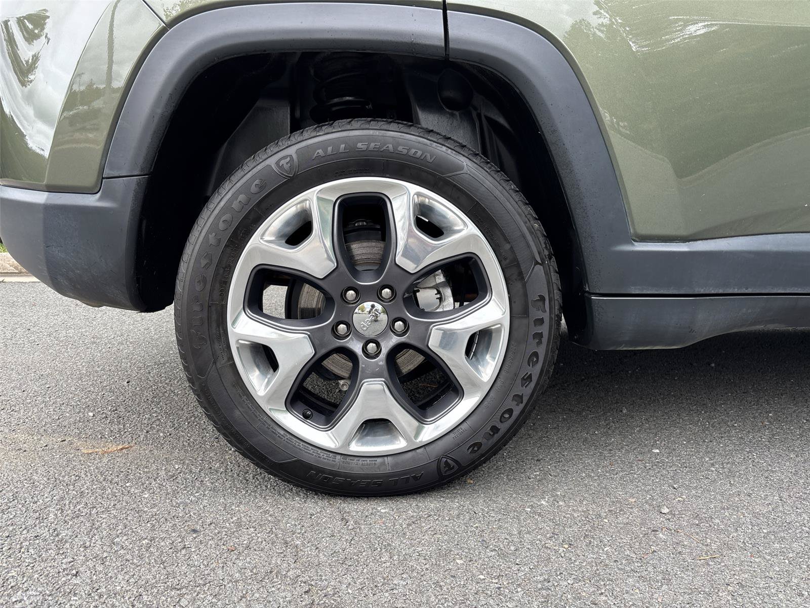 Used 2018 Jeep Compass Limited w/ Navigation Group AWD/4WD image 50