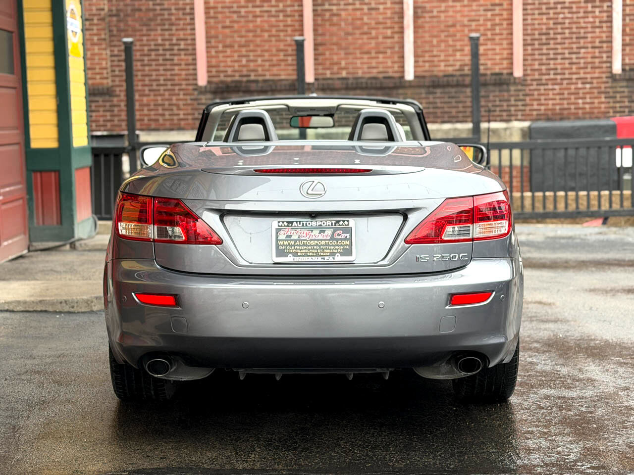 Used 2015 Lexus IS 250C 250 image 9