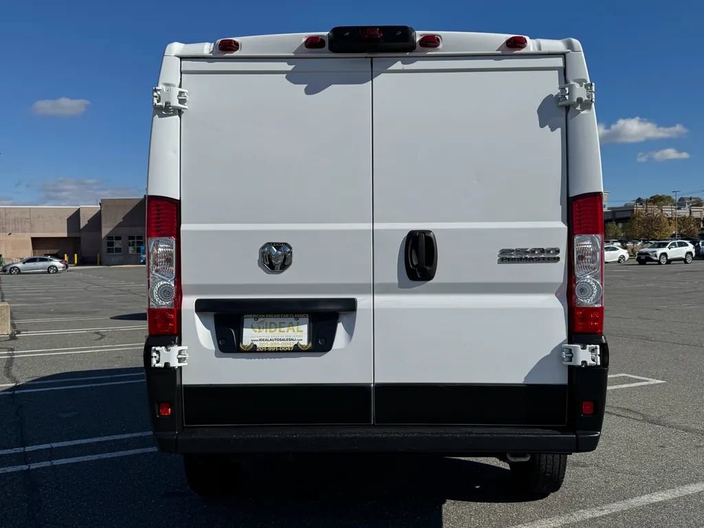 Used 2023 RAM ProMaster 2500 w/ Convenience Group image 5