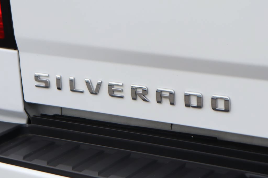 Used 2017 Chevrolet Silverado 2500 LTZ w/ Duramax Plus Package AWD/4WD image 48