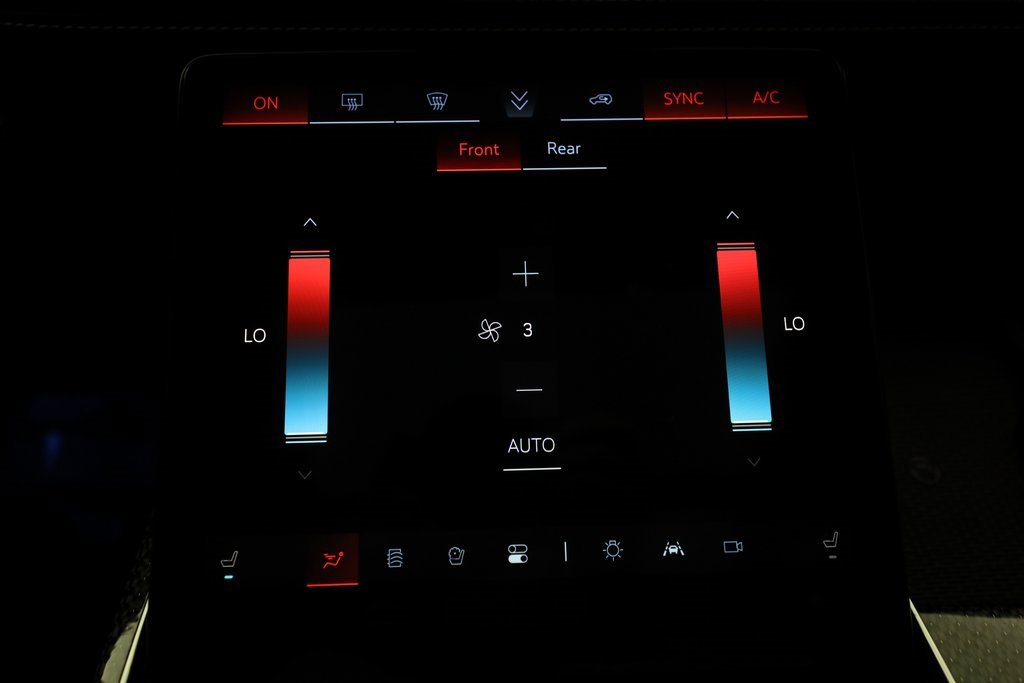 Used 2025 Cadillac Escalade V image 35