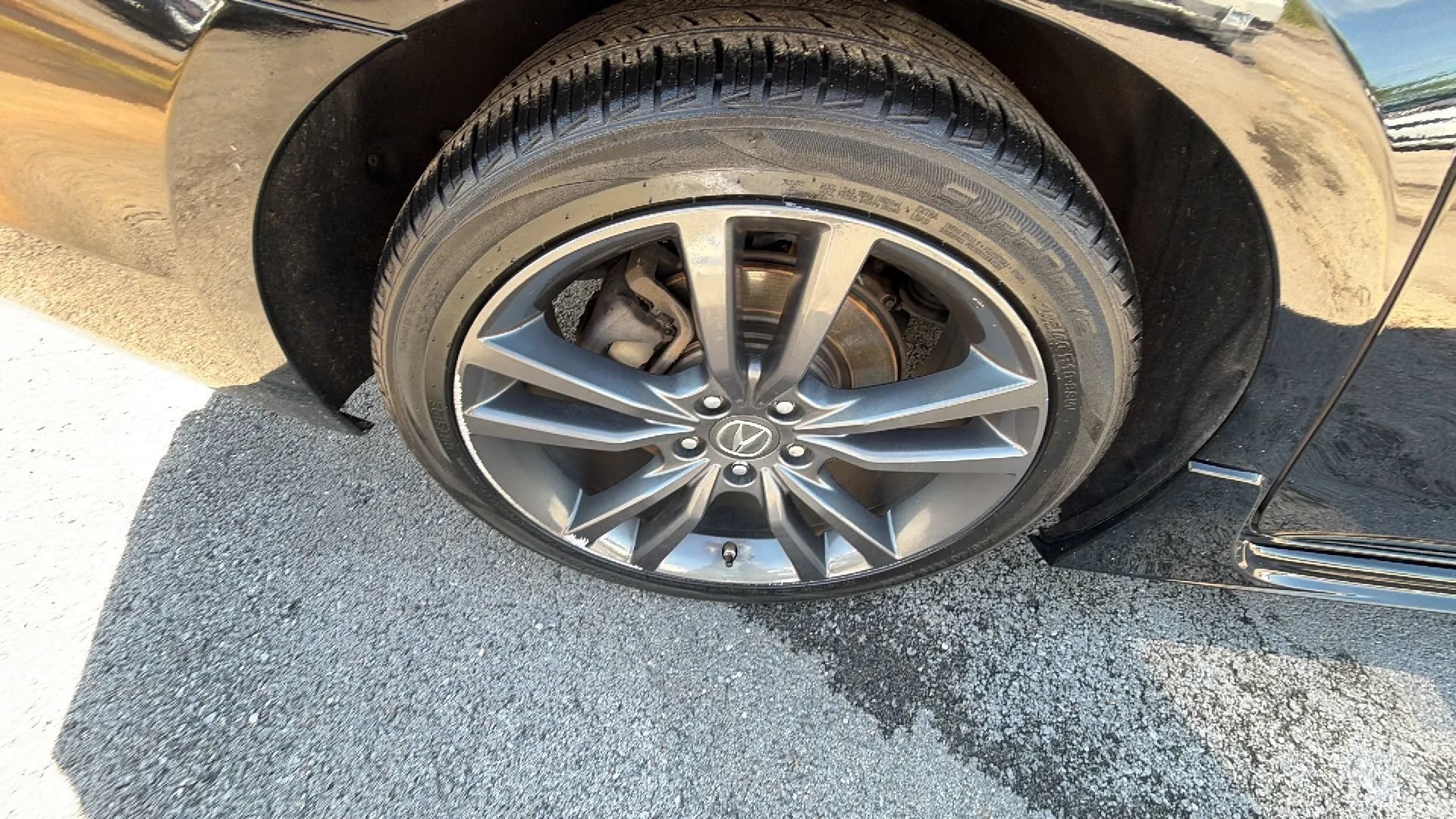 Used 2018 Acura TLX V6 w/ Technology & A-SPEC Pkg FWD image 75