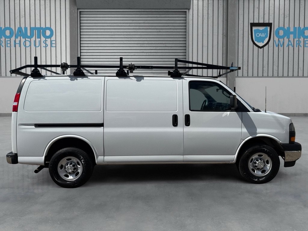 Used 2021 Chevrolet Express 2500 w/ Driver Convenience Package RWD image 5