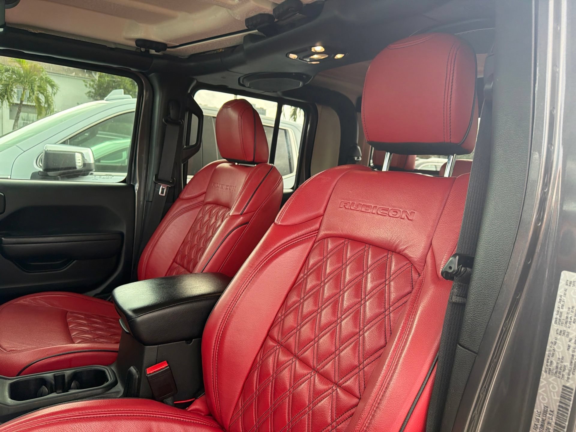 Used 2022 Jeep Gladiator Rubicon AWD/4WD image 11