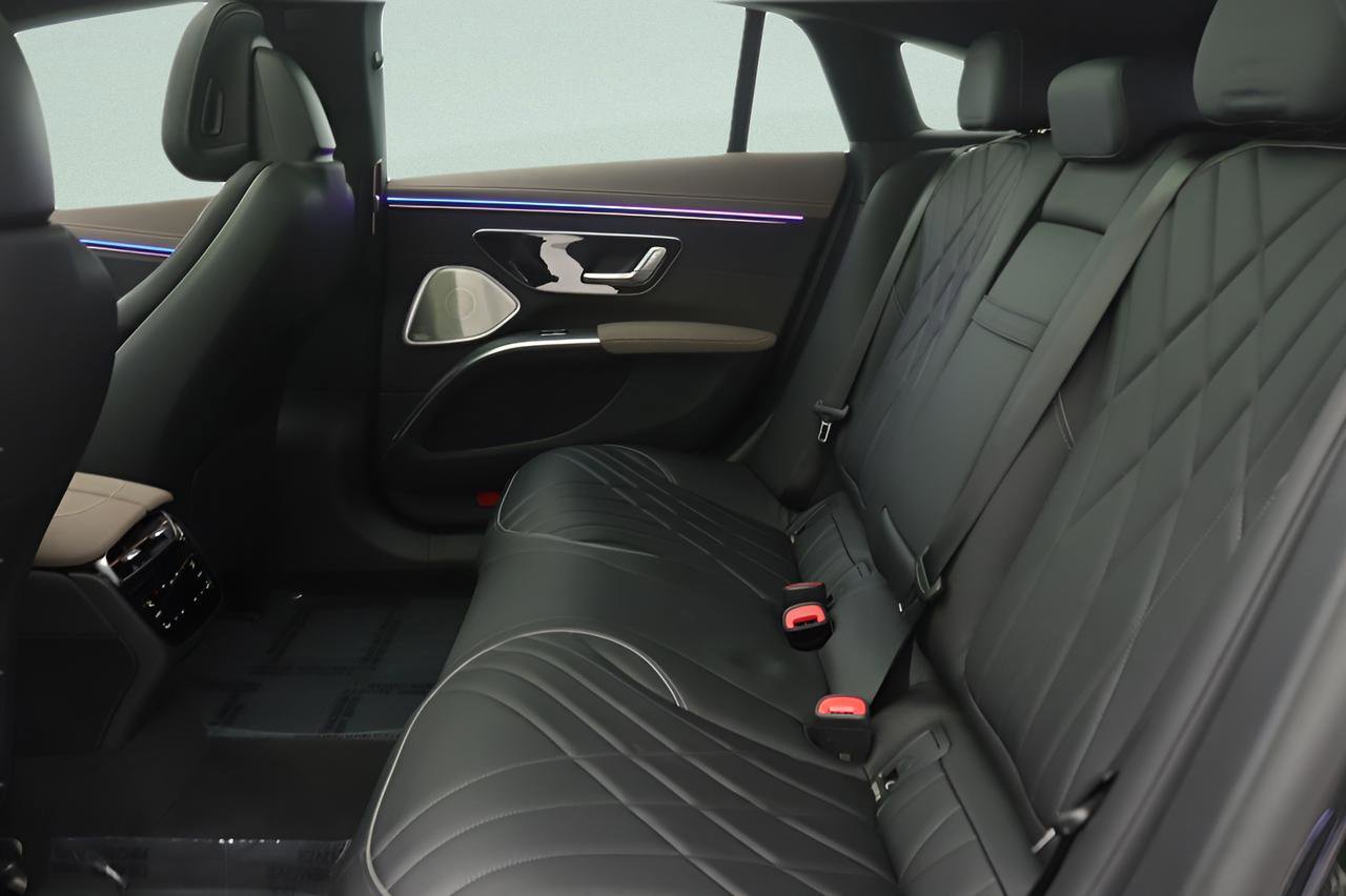 Certified 2023 Mercedes-Benz EQS 580 4MATIC Sedan image 28