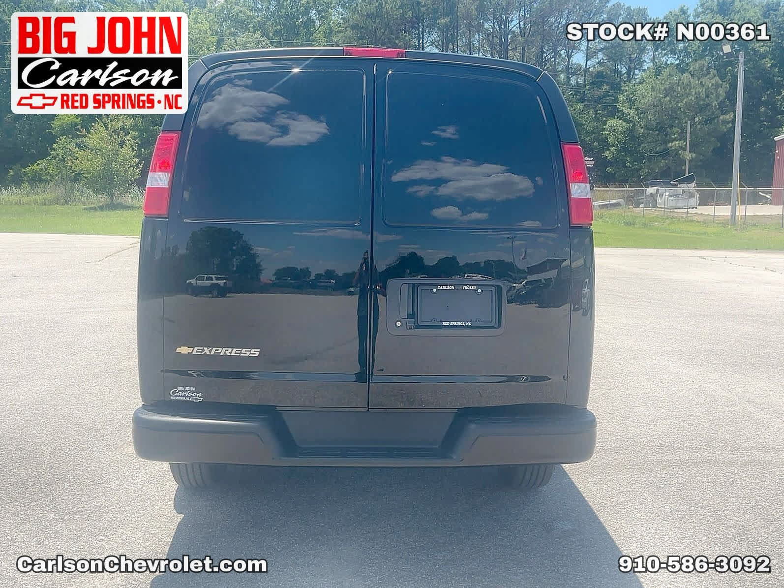 New 2026 Chevrolet Express 2500 RWD image 12