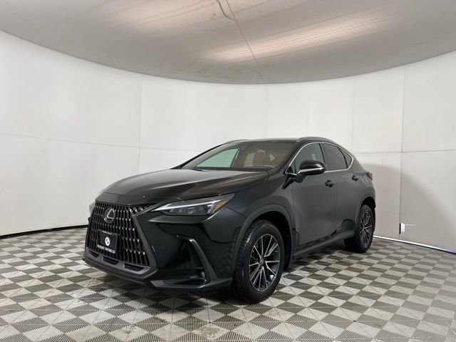 Used 2024 Lexus NX 250 AWD image 3