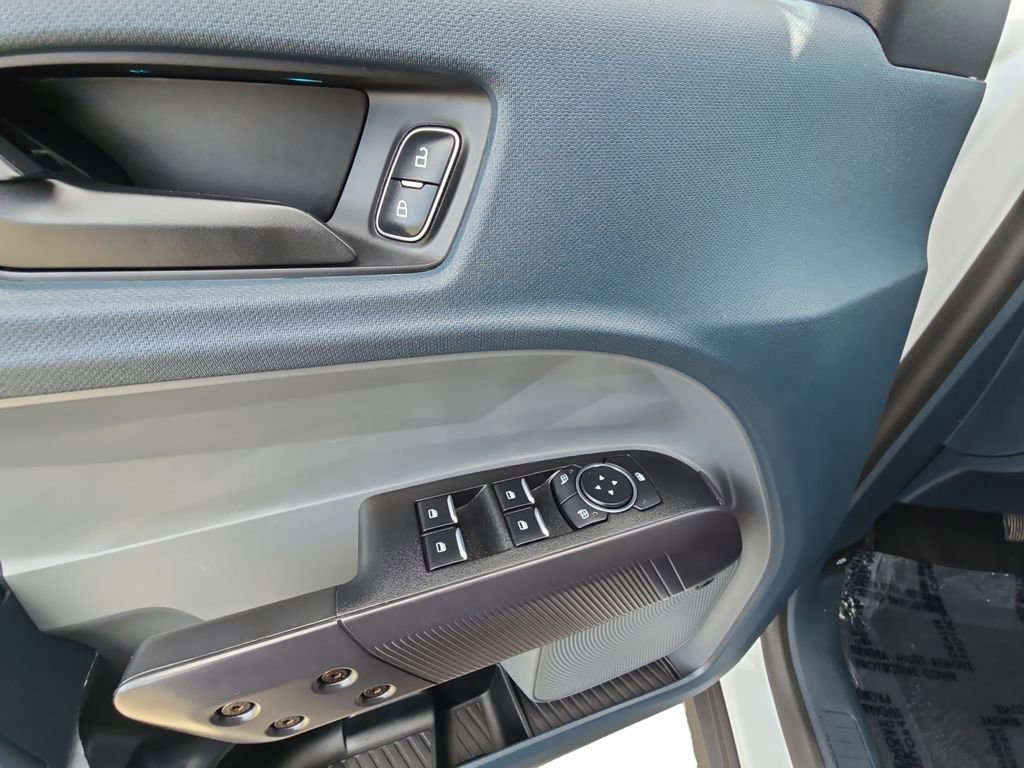 Used 2025 Ford Maverick Lariat w/ Black Appearance Package image 23