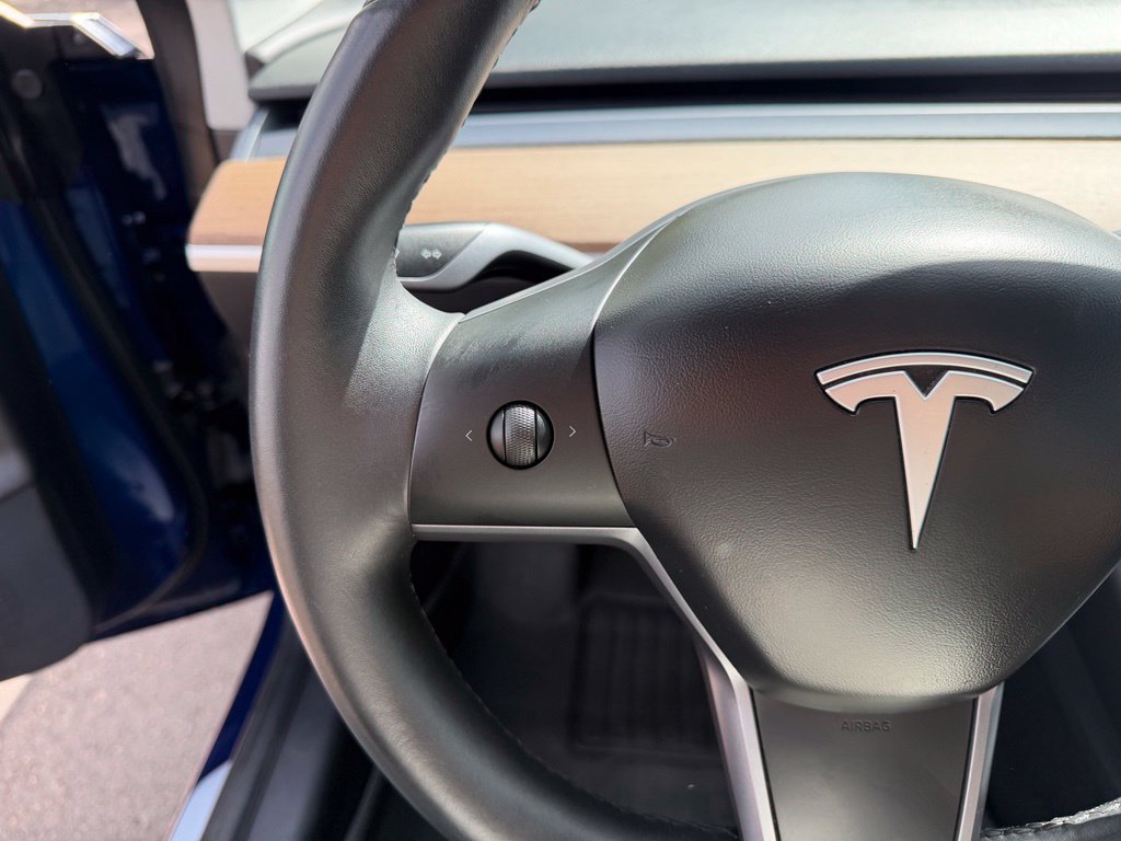 Used 2018 Tesla Model 3 Long Range AWD/4WD image 17