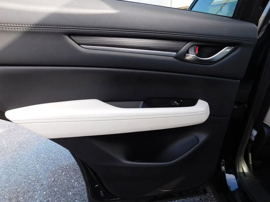 Used 2021 MAZDA CX-5 Grand Touring image 11