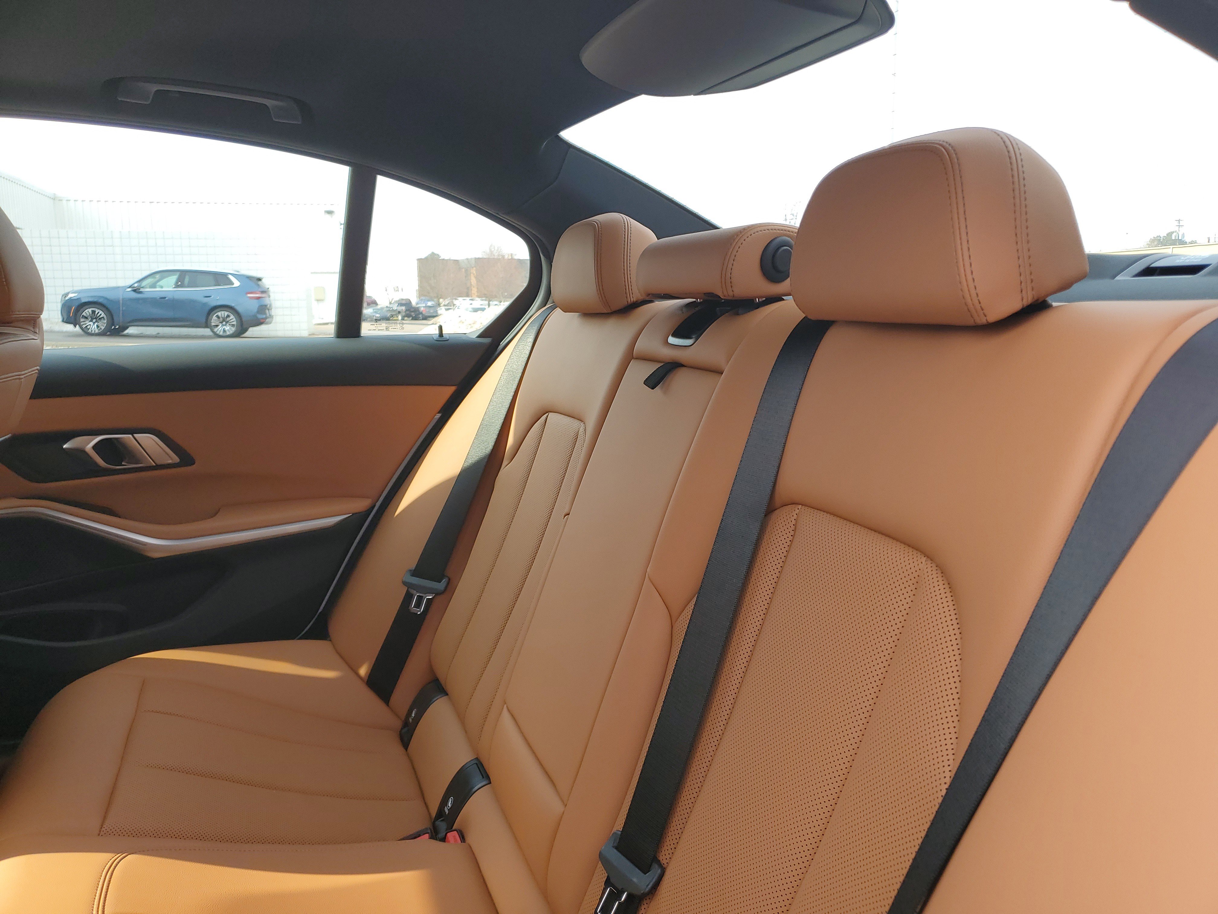 Certified 2023 BMW 330i xDrive Sedan w/ Premium Package image 24