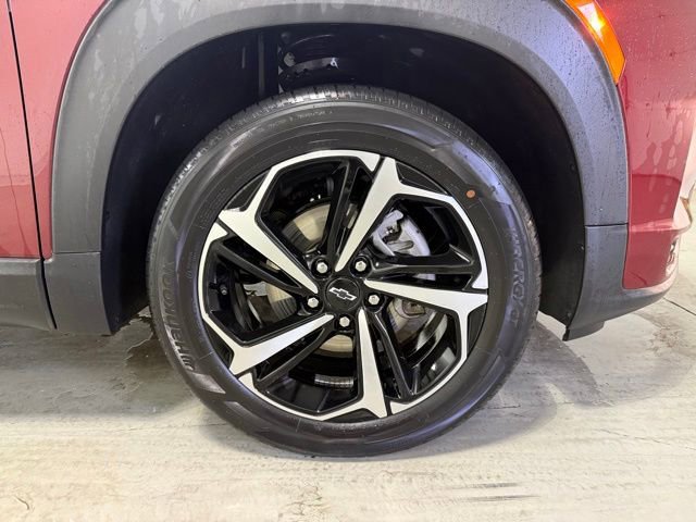 Certified 2023 Chevrolet TrailBlazer RS w/ Convenience Package FWD image 28
