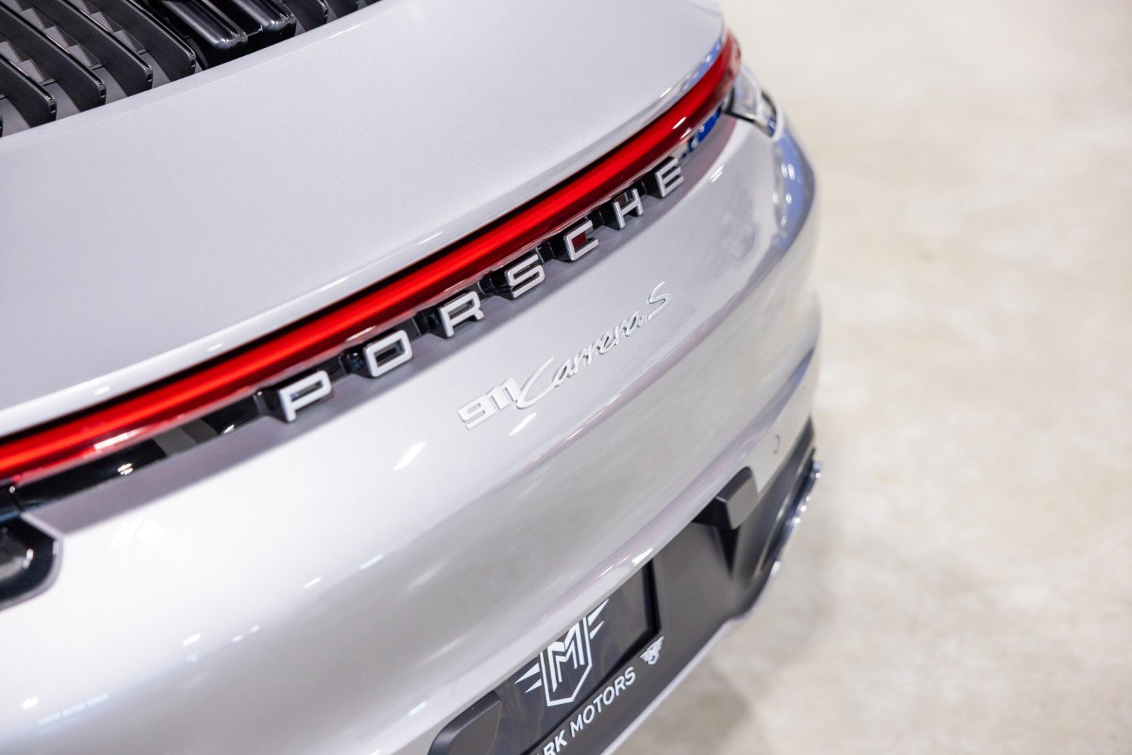 Used 2024 Porsche 911 Carrera S w/ Sport Package image 9