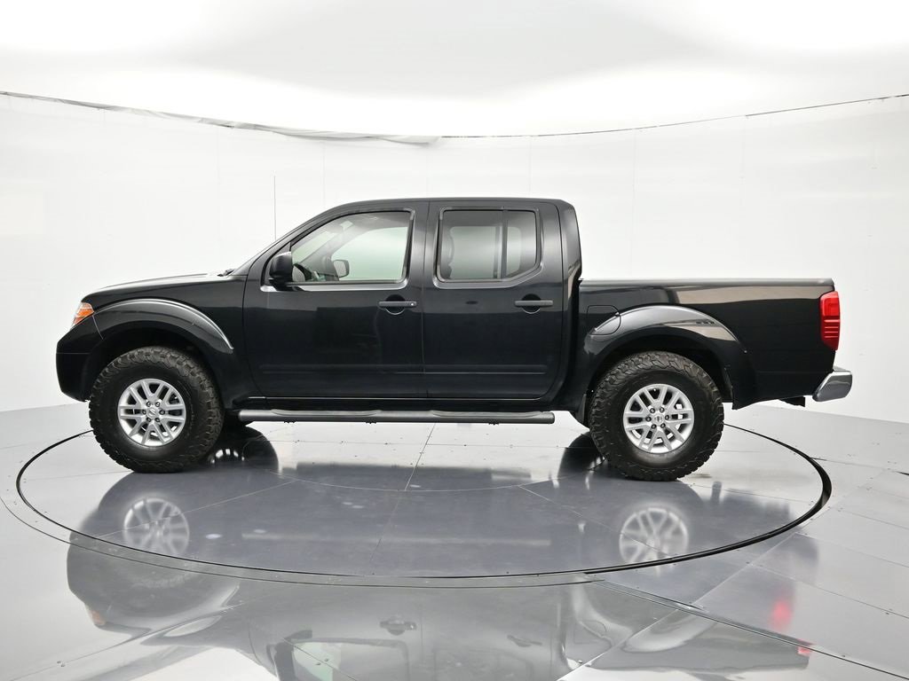 Used 2019 Nissan Frontier SV image 8