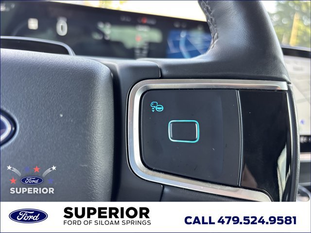 Used 2025 Ford Expedition Platinum AWD/4WD image 18