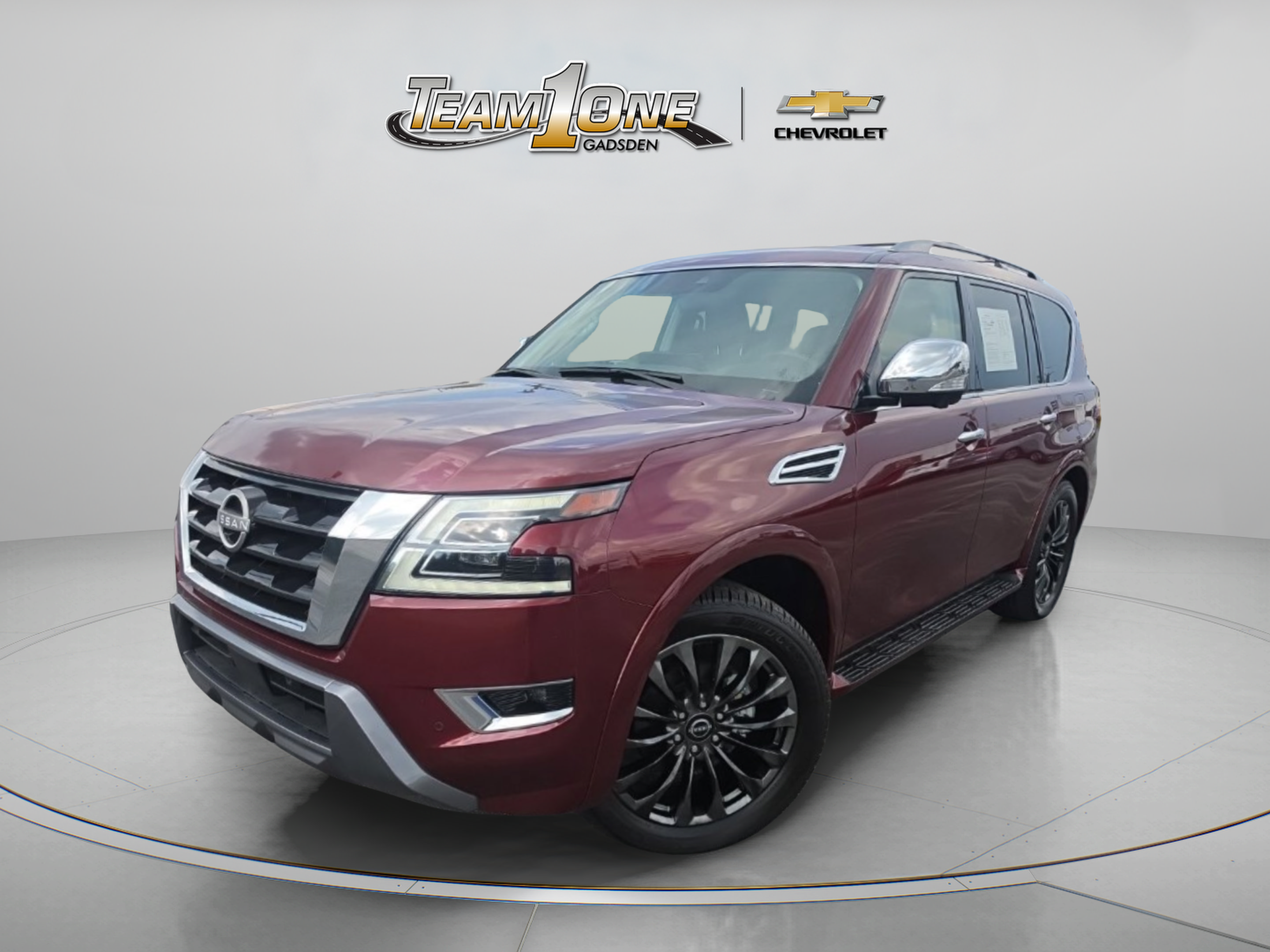 Used 2024 Nissan Armada Platinum w/ Captain's Chairs Package RWD image 4
