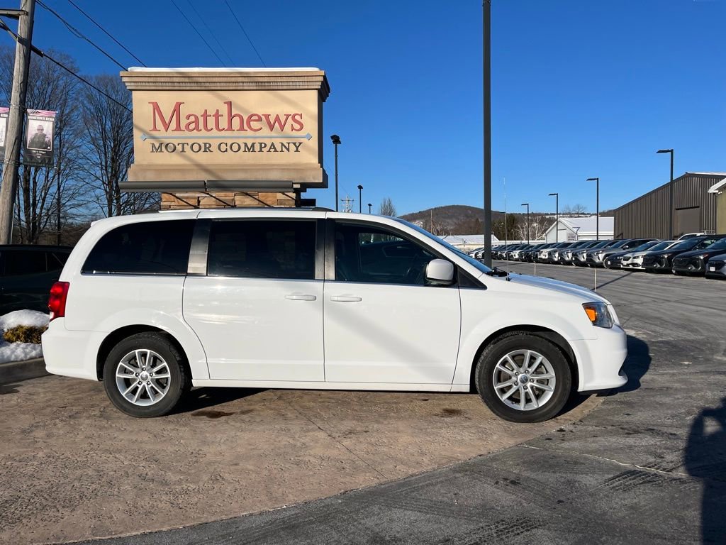 Used 2020 Dodge Grand Caravan SXT image 4