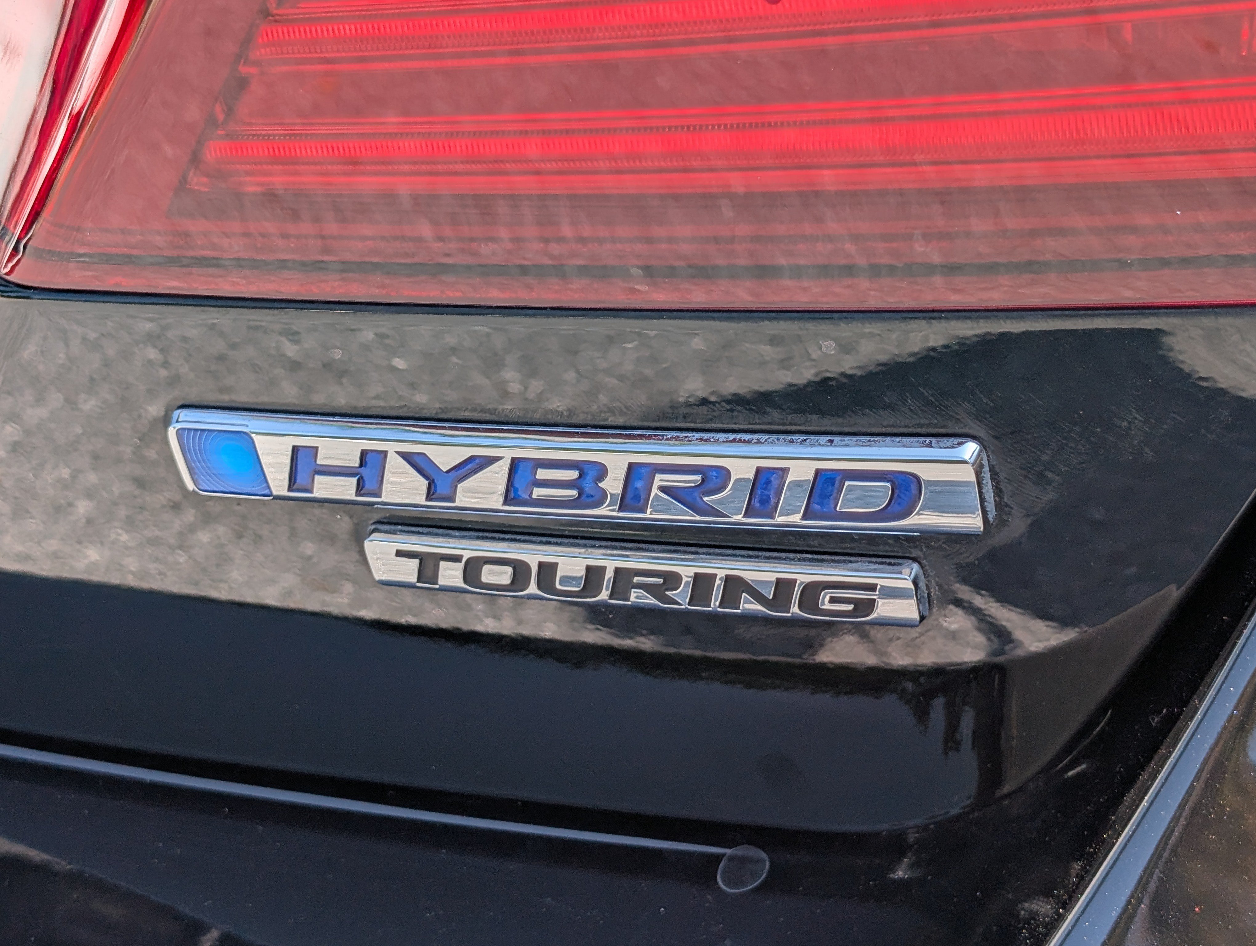 Used 2017 Honda Accord Touring image 9