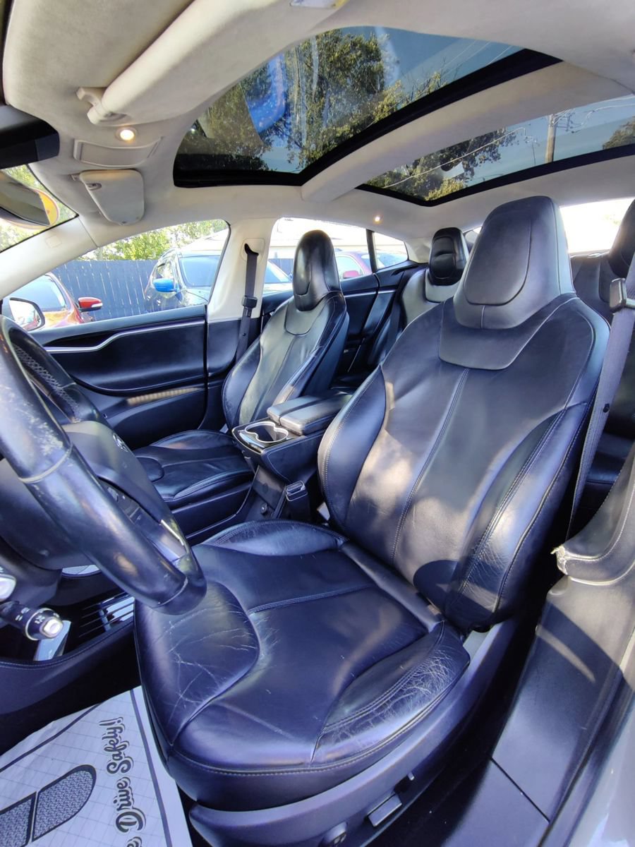 Used 2015 Tesla Model S 85D AWD/4WD image 36