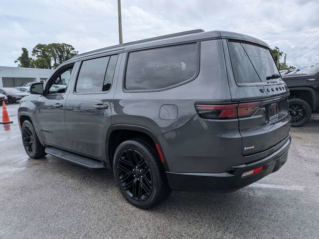 Used 2023 Jeep Wagoneer Series II RWD image 5