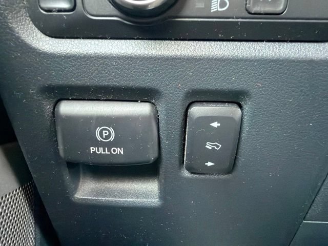 Used 2021 Ford F150 Lariat w/ Equipment Group 502A High AWD/4WD image 32