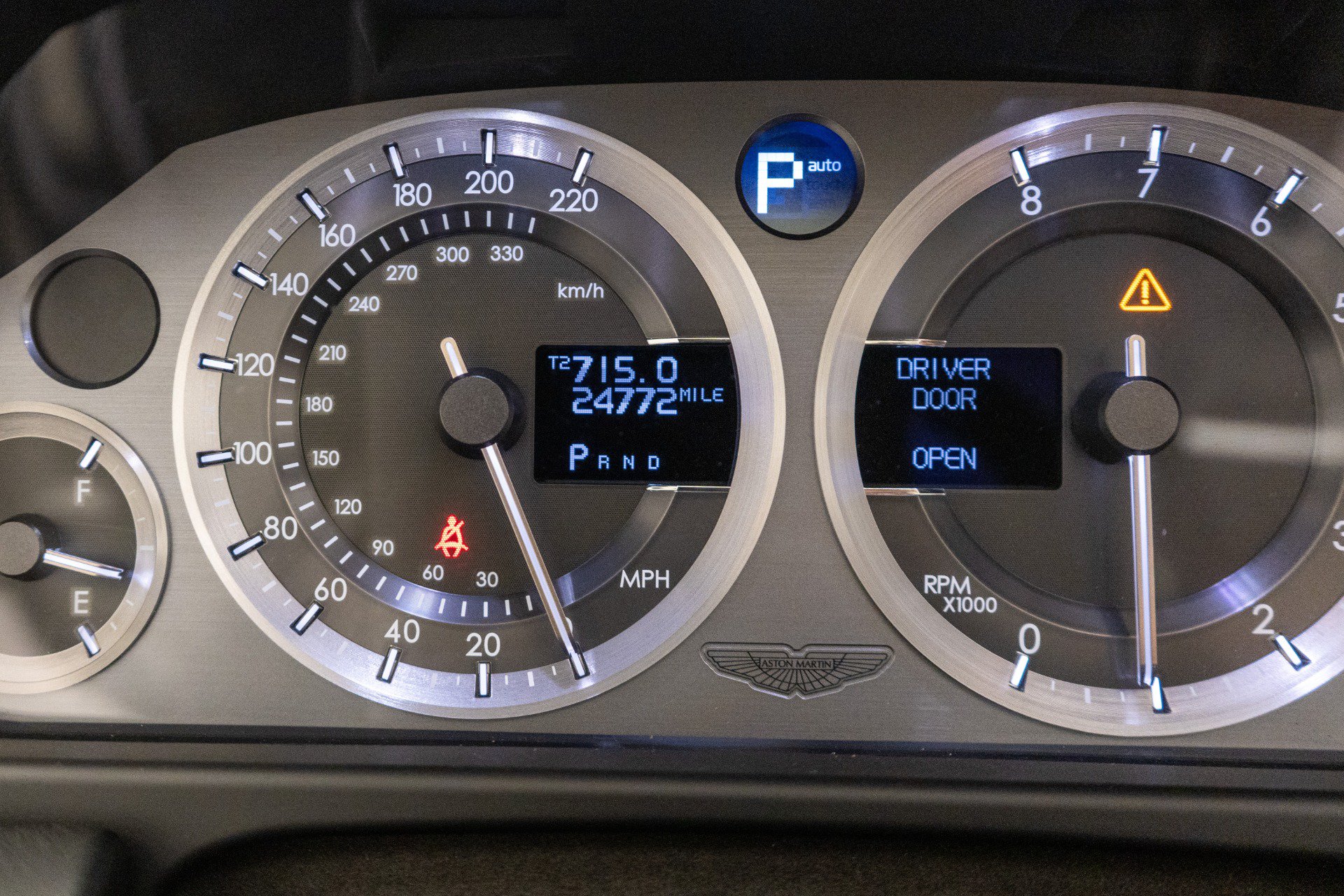Used 2008 Aston Martin DB9 Volante RWD image 21