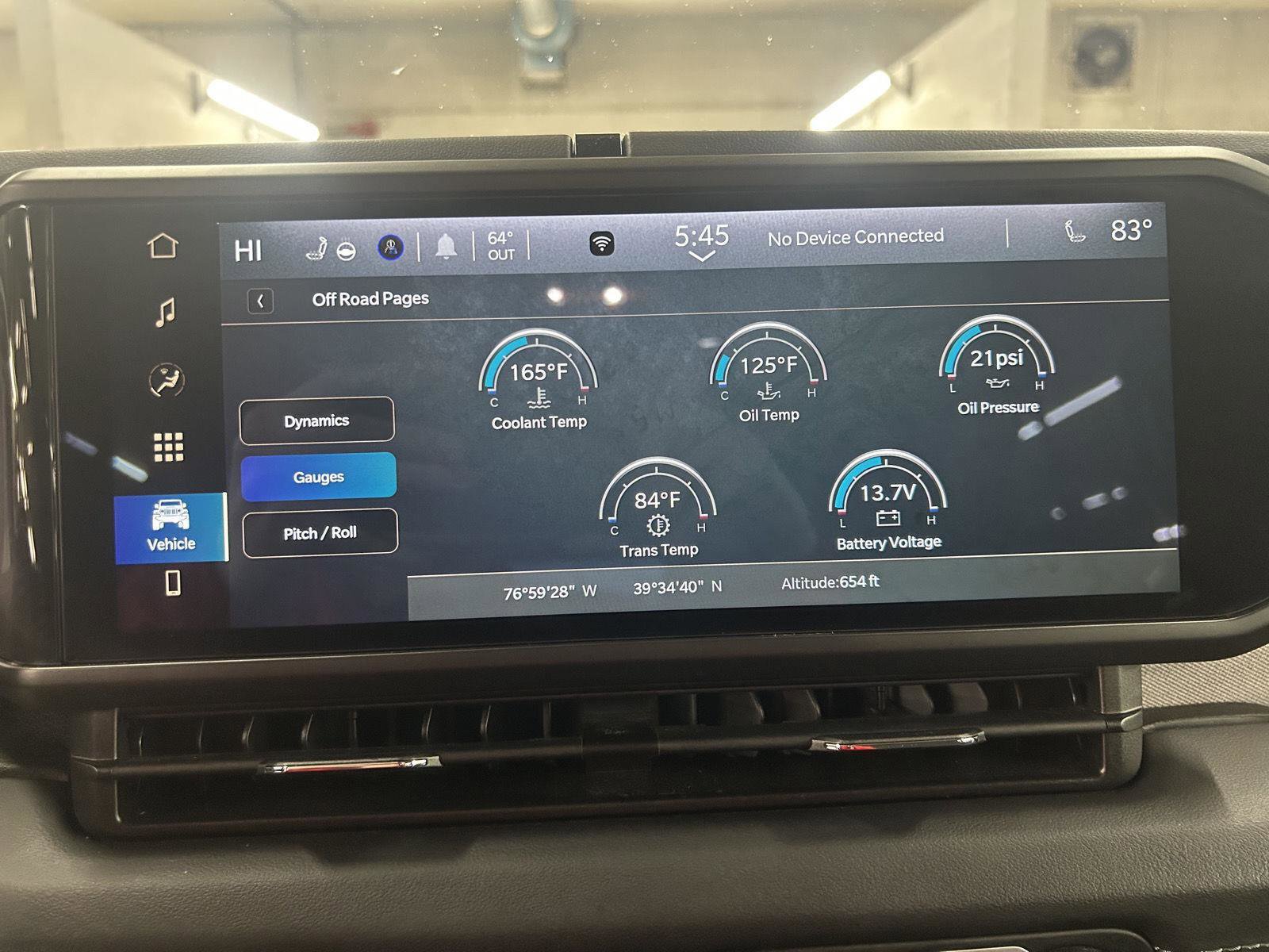 Used 2025 Jeep Wrangler Sahara image 14