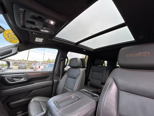 Used 2021 Chevrolet Suburban High Country AWD/4WD image 47