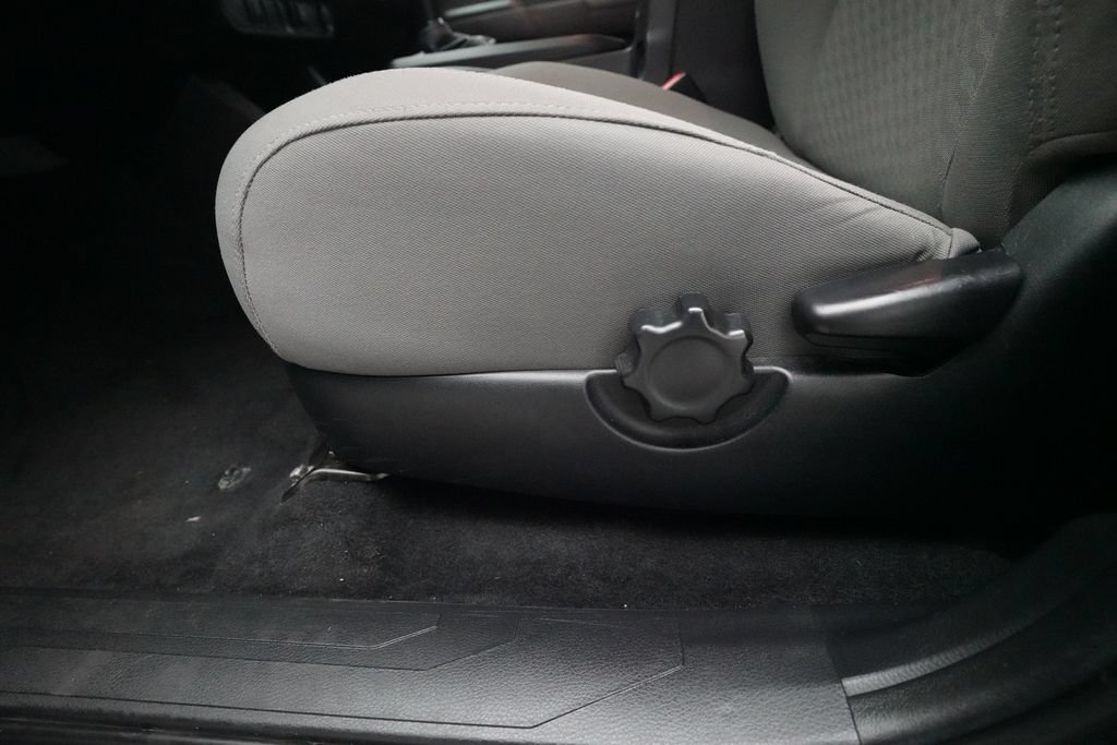 Used 2023 Toyota Tacoma SR AWD/4WD image 30