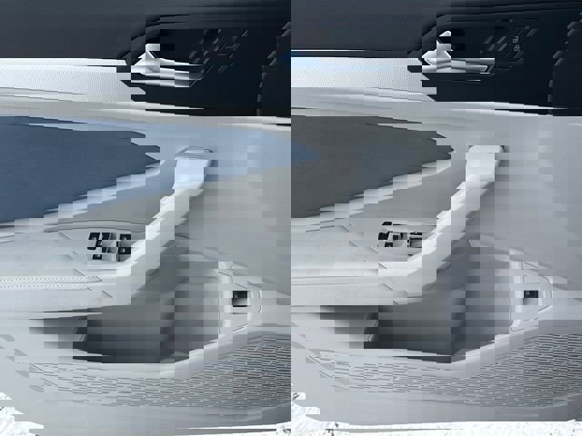 New 2025 Volkswagen Jetta SE image 18