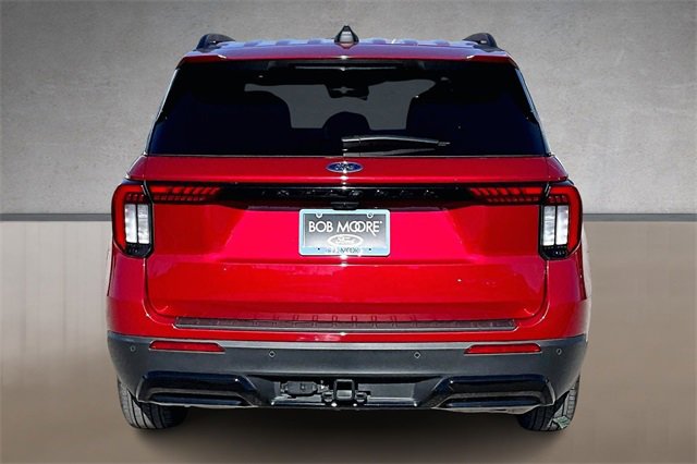 Used 2025 Ford Explorer ST-Line w/ Premium Package image 4