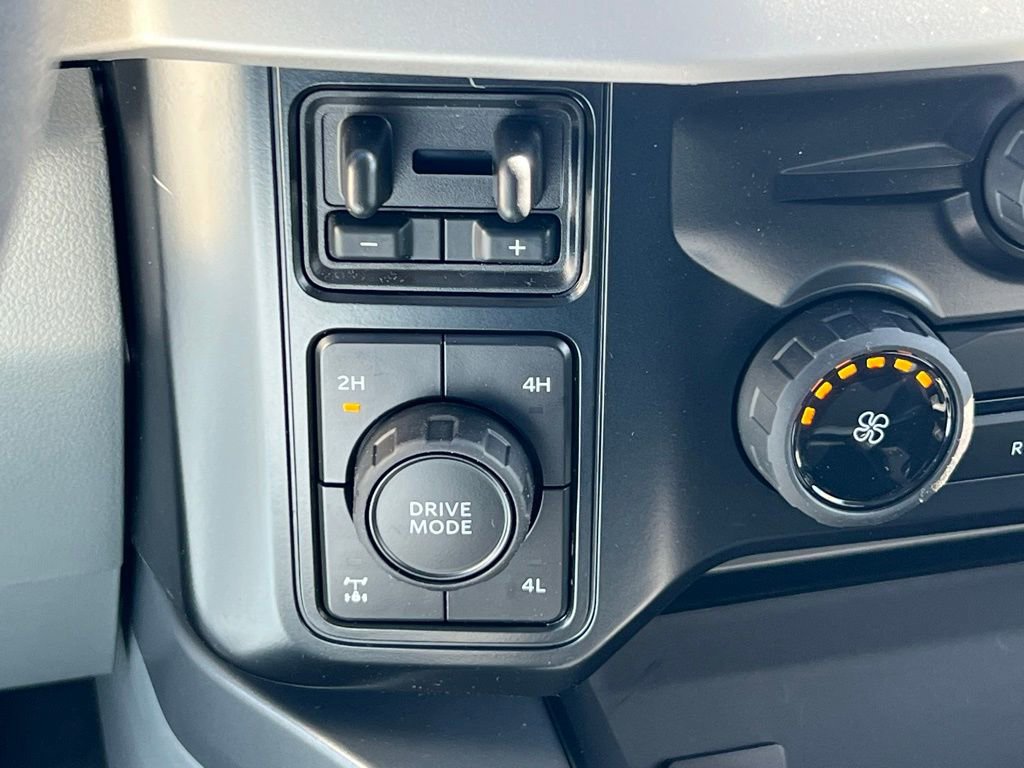 New 2026 Ford F250 XLT w/ FX4 Off-Road Package image 32