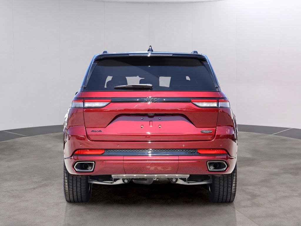 Used 2025 Jeep Grand Cherokee Summit w/ Obsidian Package AWD/4WD image 6