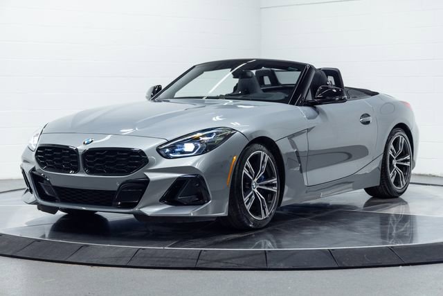 Used 2026 BMW Z4 M40i w/ Premium Package image 6