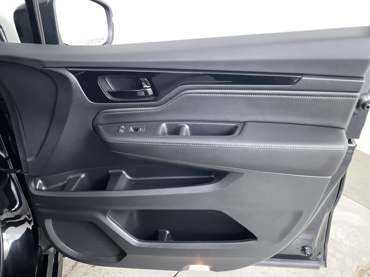 Used 2023 Honda Odyssey Touring image 23