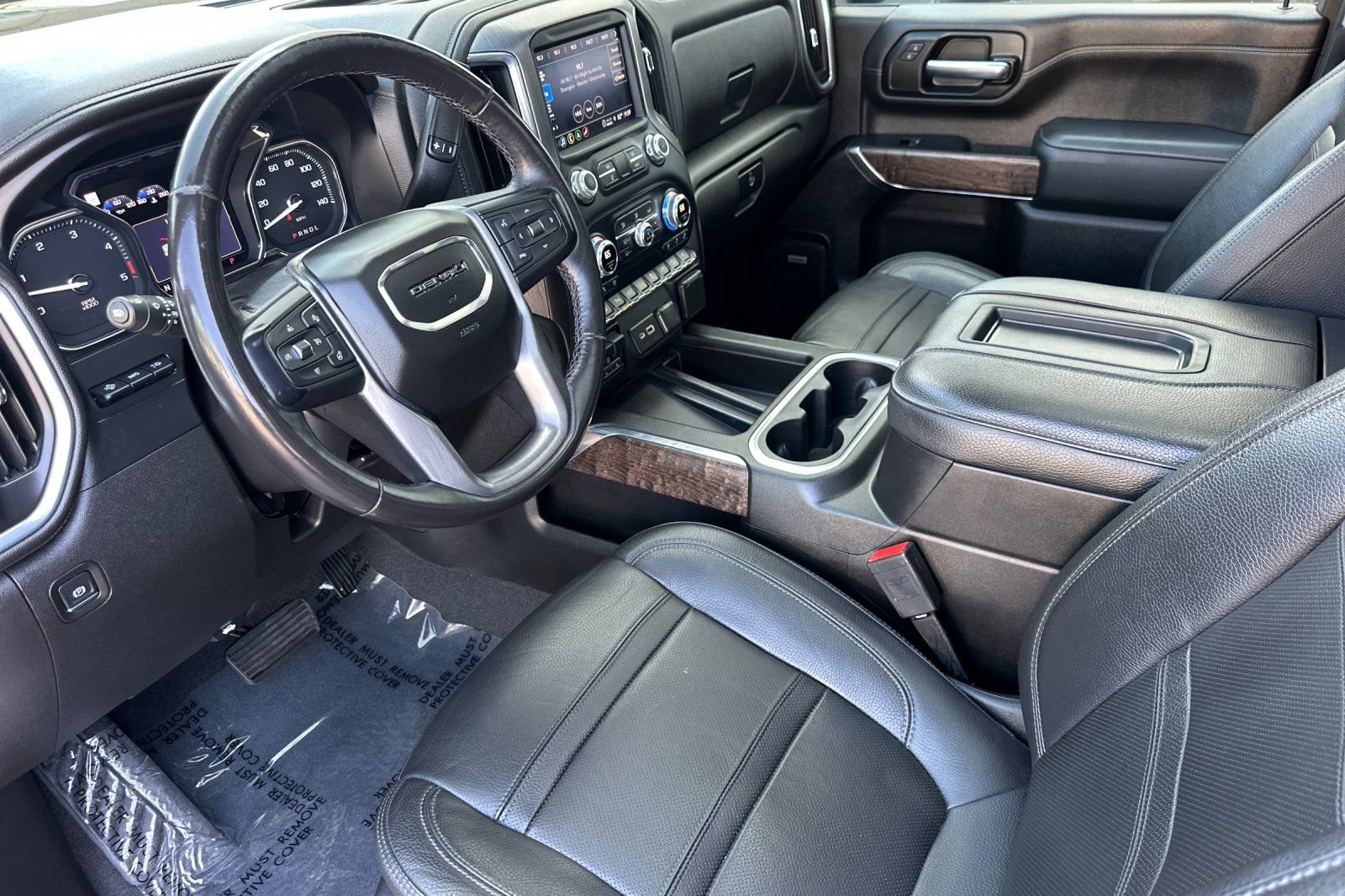 Certified 2021 GMC Sierra 2500 Denali w/ Denali Black Diamond Edition AWD/4WD image 10