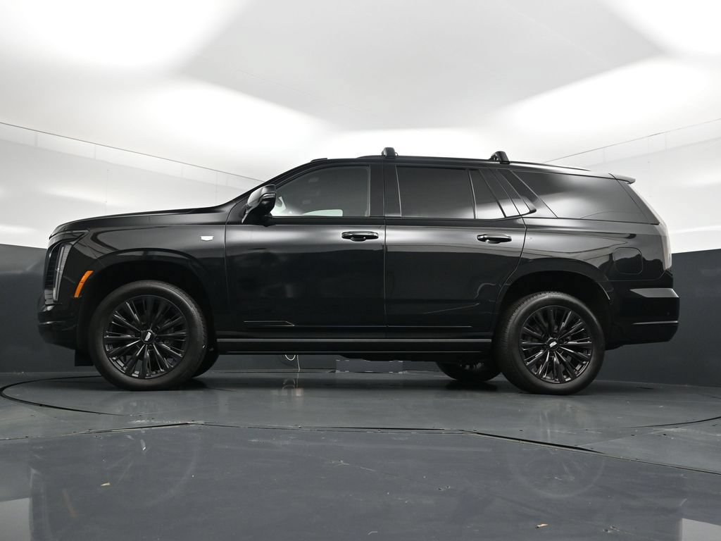Used 2025 Cadillac Escalade Sport w/ LPO, ONYX Package AWD/4WD image 21