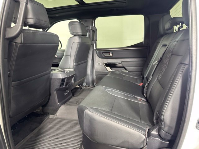 Used 2025 Toyota Tundra Limited AWD/4WD image 12