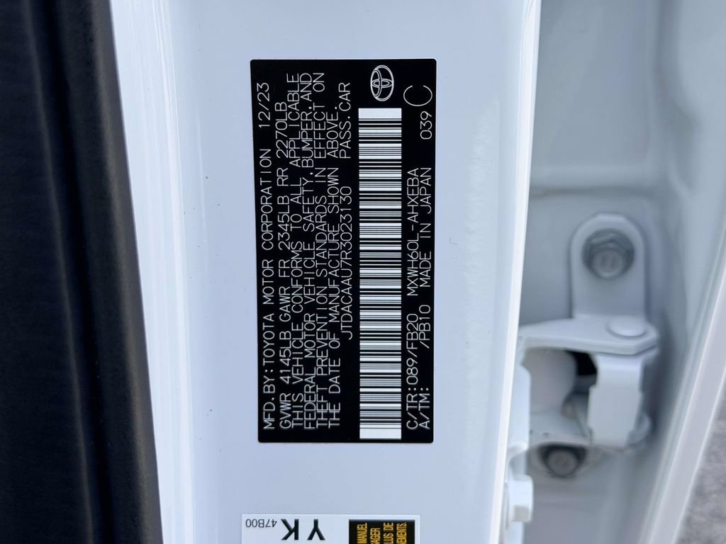 Certified 2024 Toyota Prius LE FWD image 26