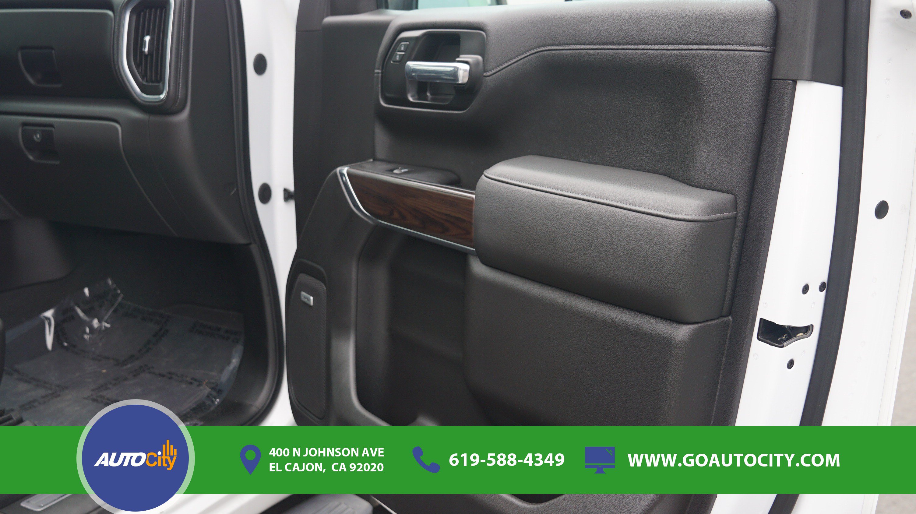 Used 2020 GMC Sierra 1500 SLT w/ SLT Premium Package RWD image 19