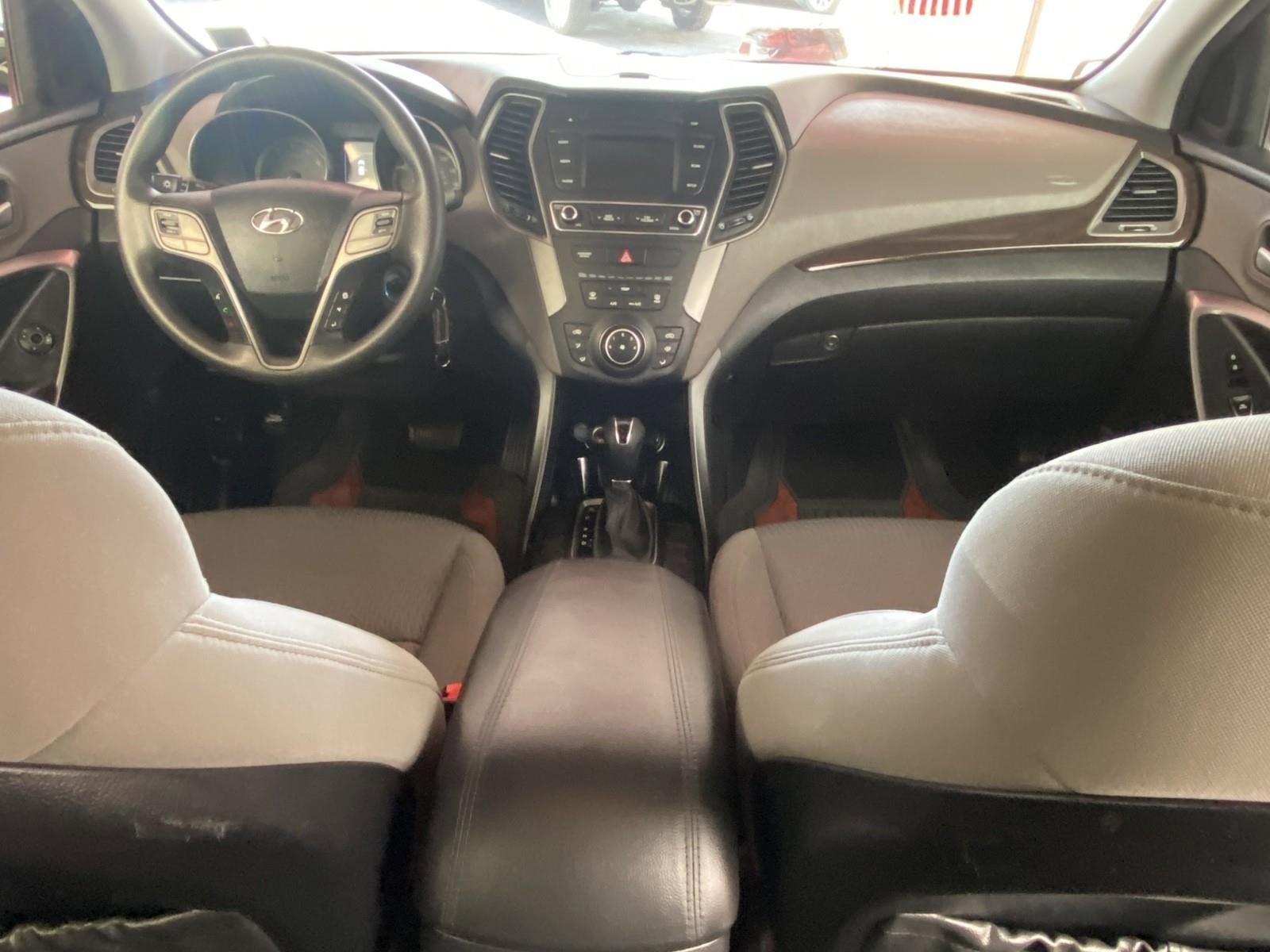 Used 2017 Hyundai Santa Fe Sport AWD/4WD image 13