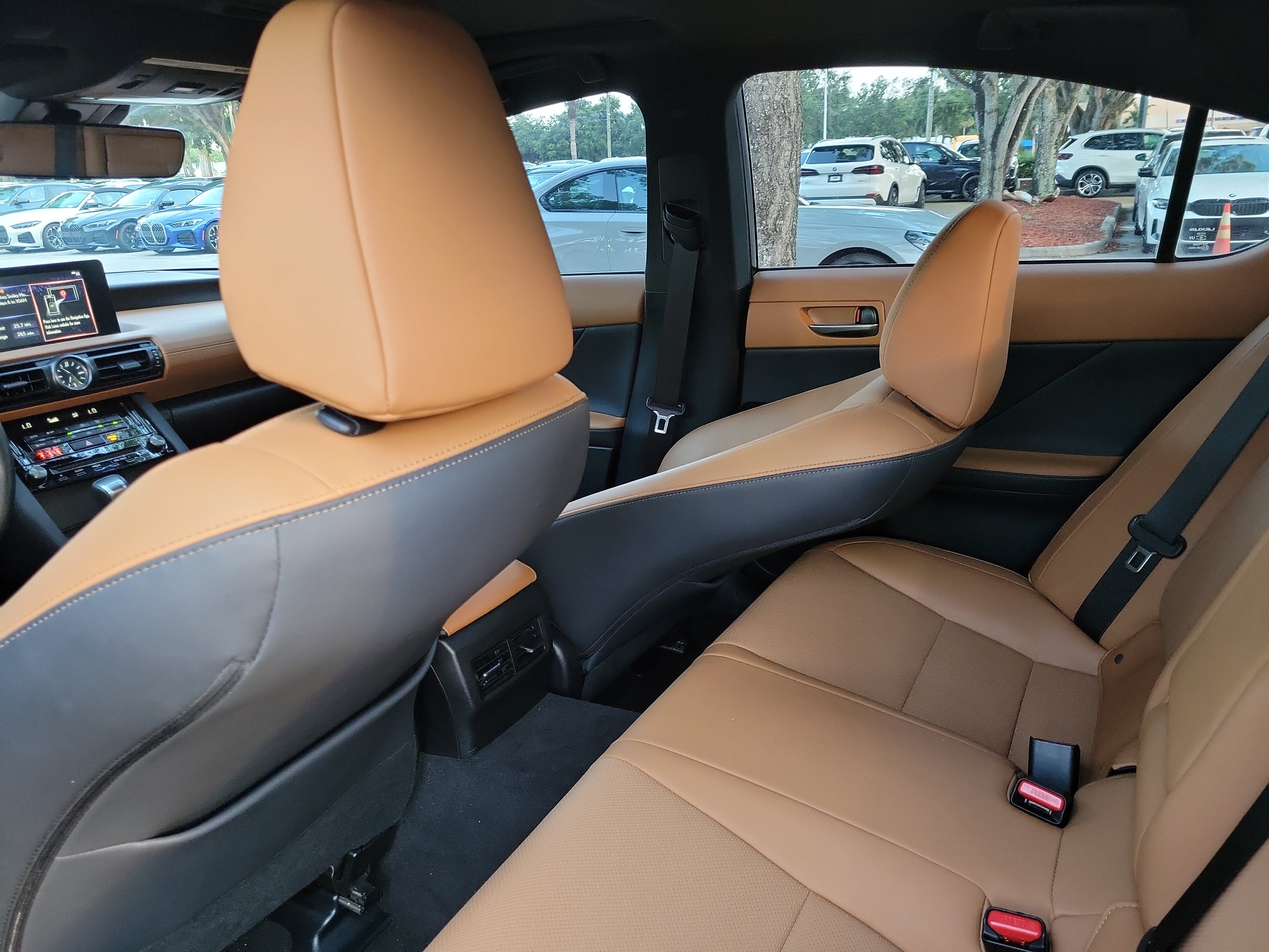 Used 2023 Lexus IS 300 w/ Comfort Package RWD image 10