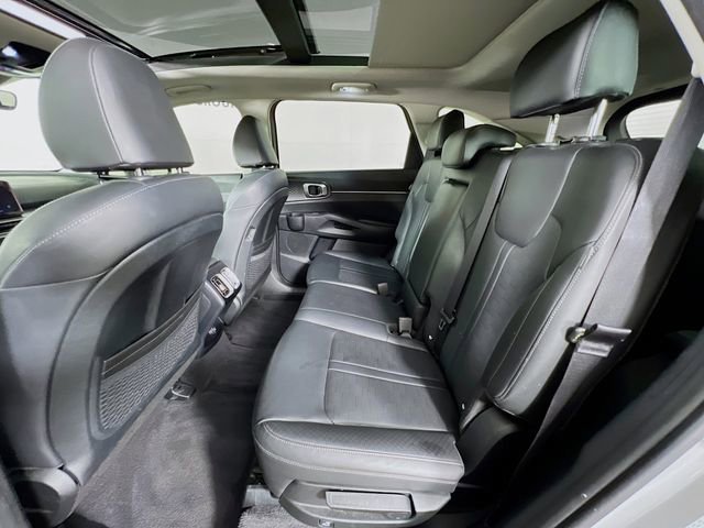Used 2024 Kia Sorento S w/ Panoramic Sunroof Package image 24