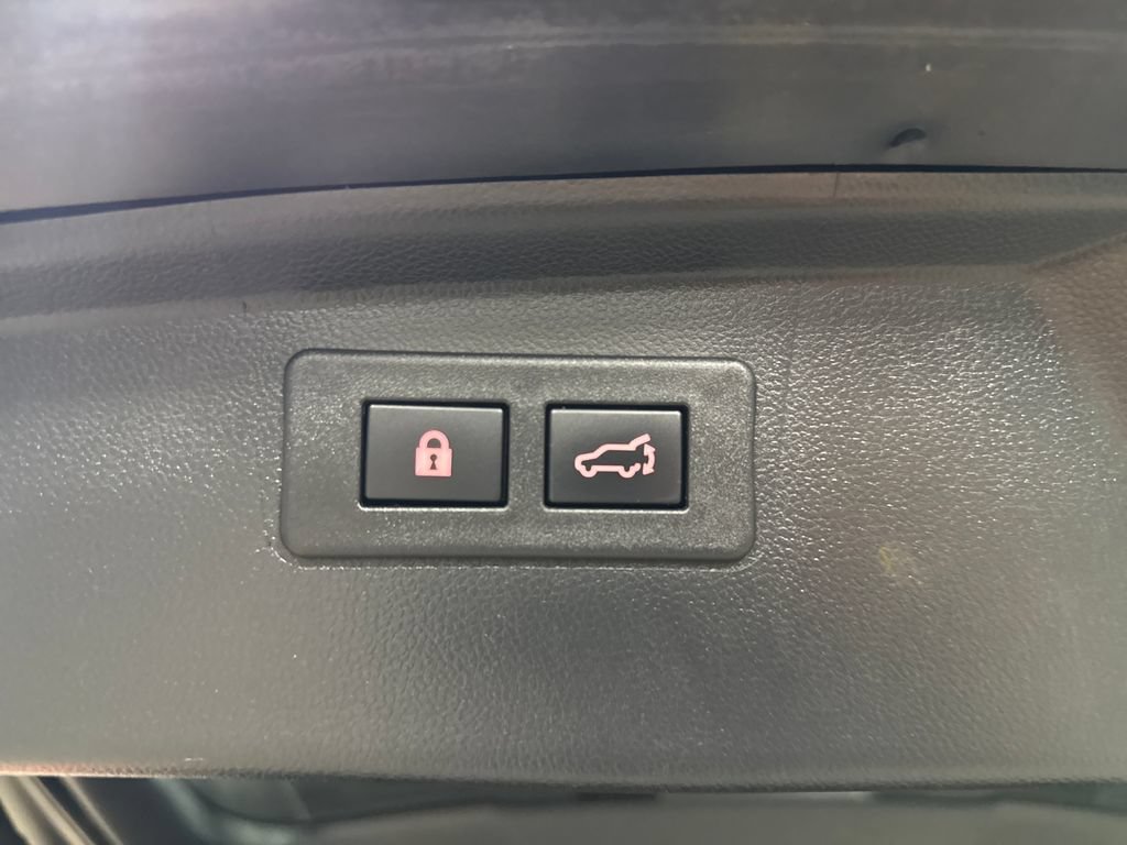 Used 2022 Subaru Outback Limited XT w/ Popular Package #2 AWD/4WD image 15