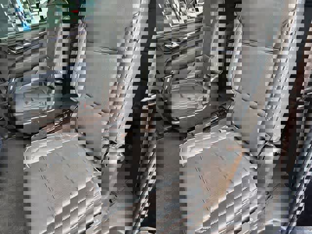 Used 2022 GMC Yukon XL Denali w/ Denali Premium Package image 20