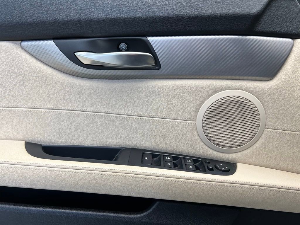 Used 2016 BMW Z4 sDrive35i image 23