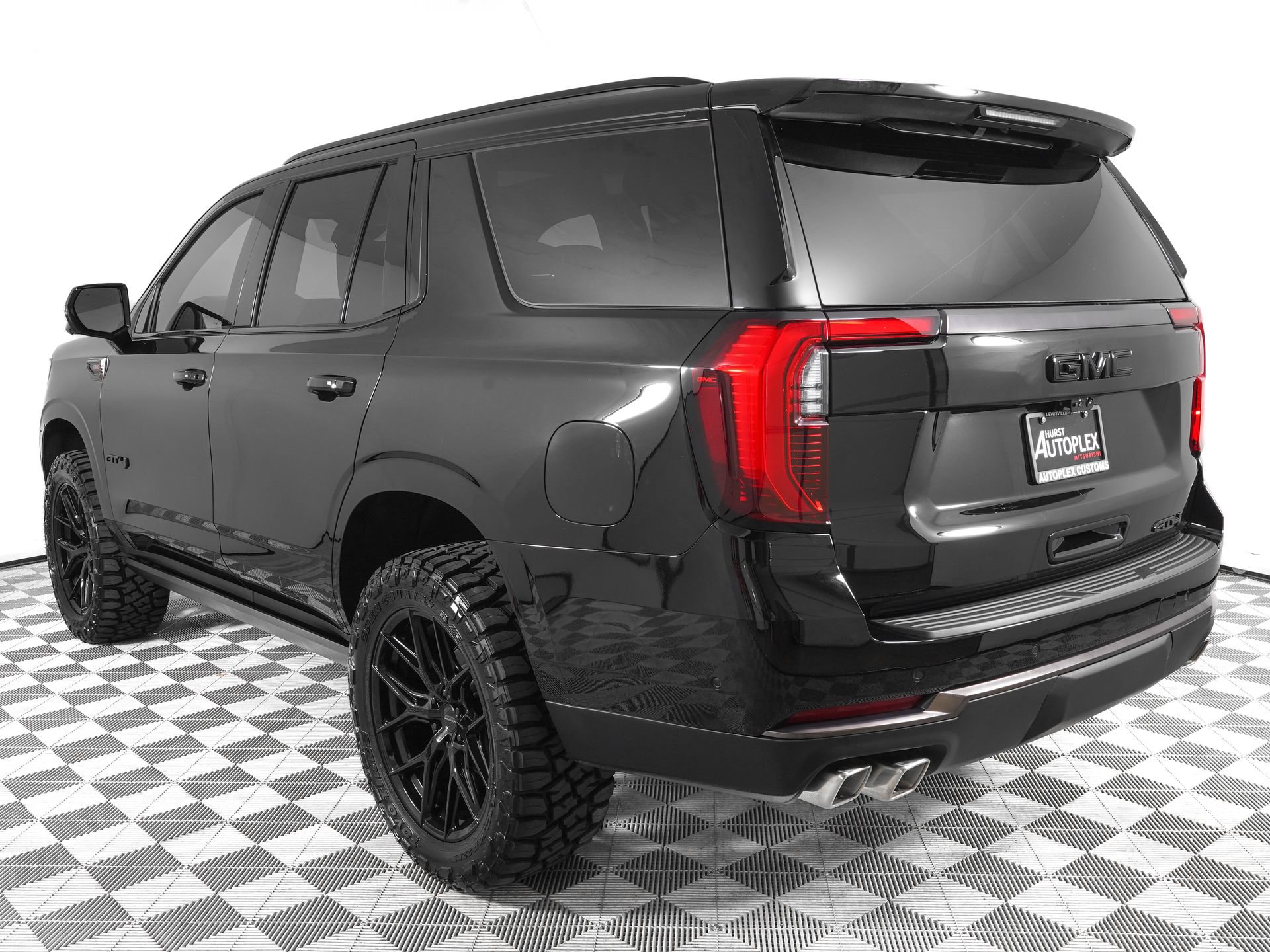 Used 2026 GMC Yukon AT4 Ultimate AWD/4WD image 7