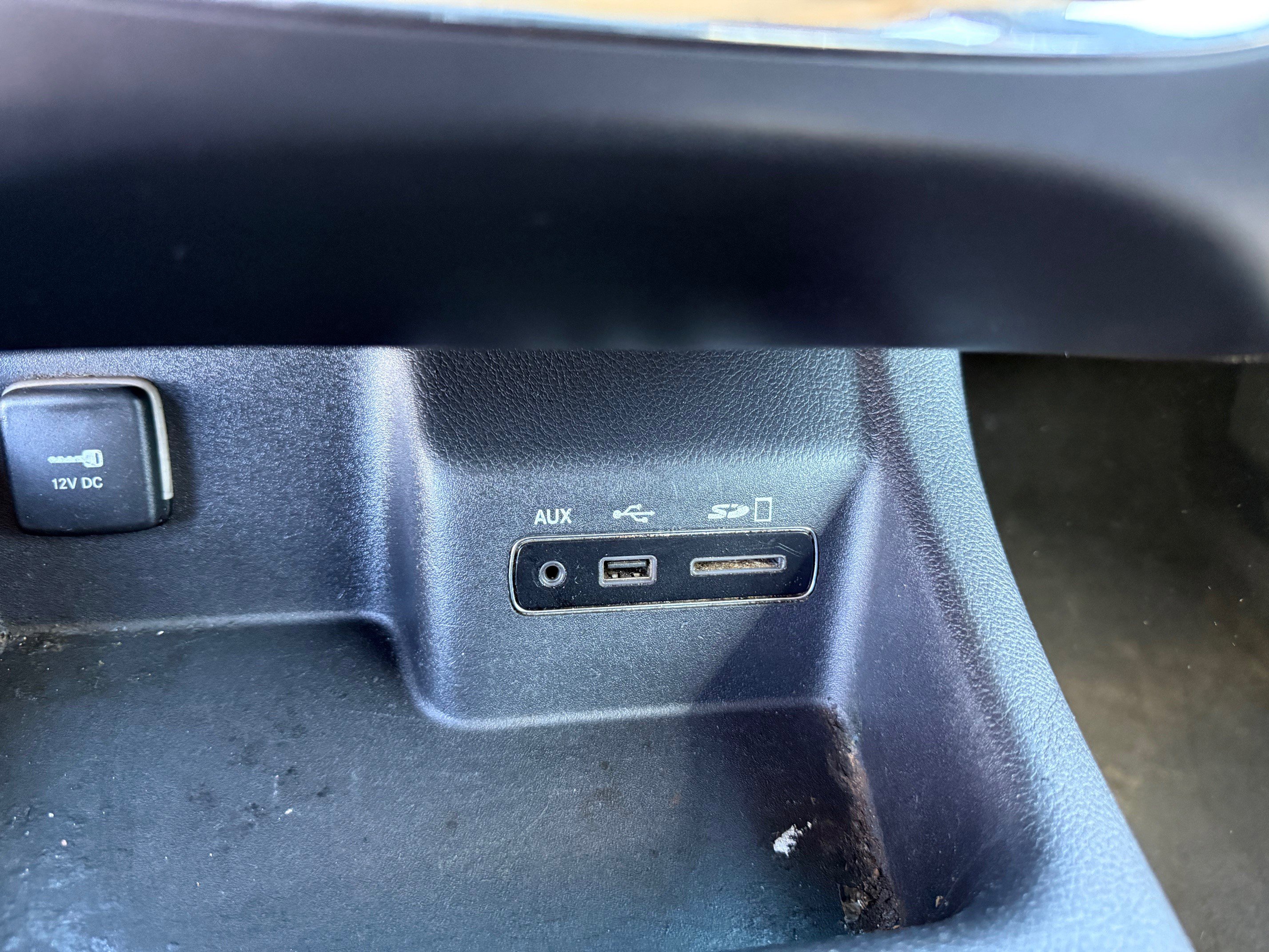 Used 2014 Dodge Durango SXT image 15